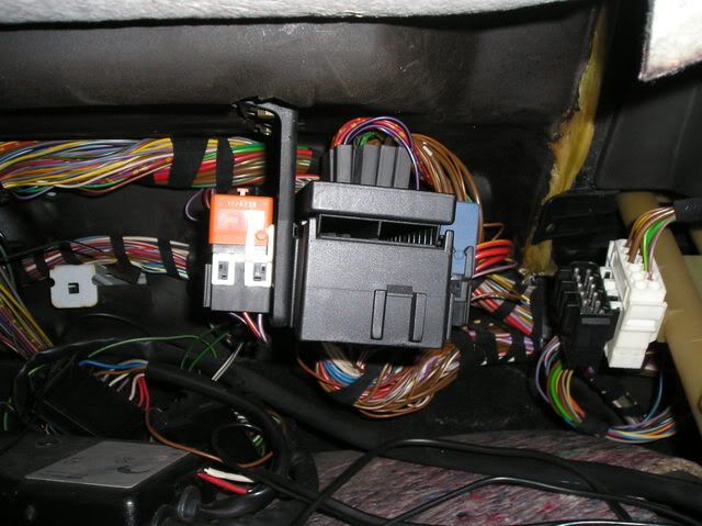 Bmw e36 abs relay location