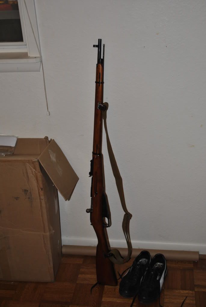 1942 Mosin-Nagant 91/30. Im originally from NJ, currently living in Arkansas, moving to Washington state in a few months.