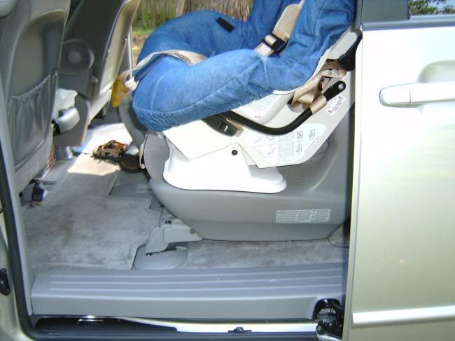 Forward-Facing Installation of Britax Marathon | Car Seat.Org - Carseat