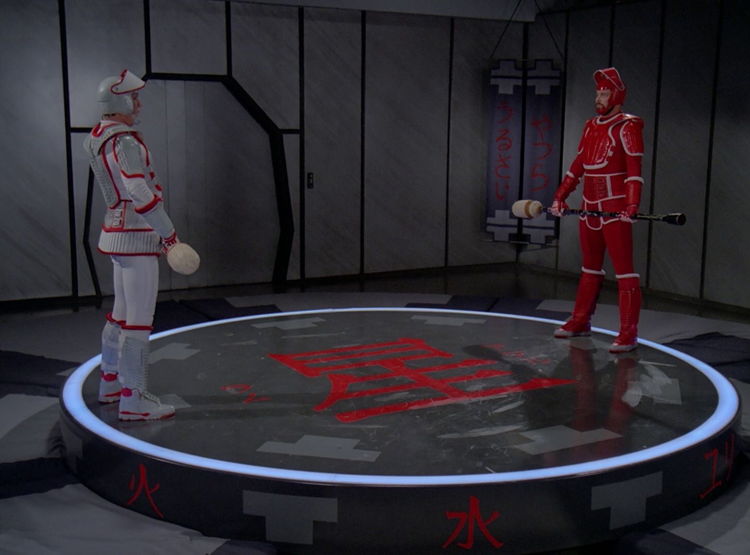 Star Trek the Next Generation Giant Q-Tip fight