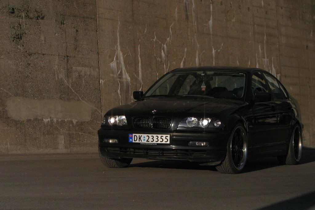 BMWE46320d081.jpg