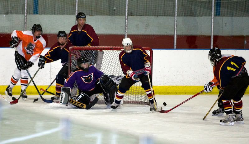 IMAGE: http://i150.photobucket.com/albums/s114/BlueDeuce1/Hockey-57web.jpg