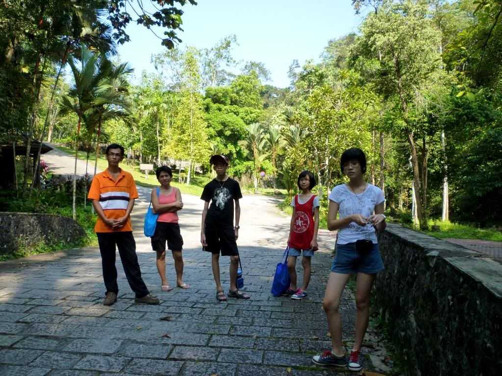 P1010139.jpg Bukit Cahaya Shah Alam picture by smileaqua90