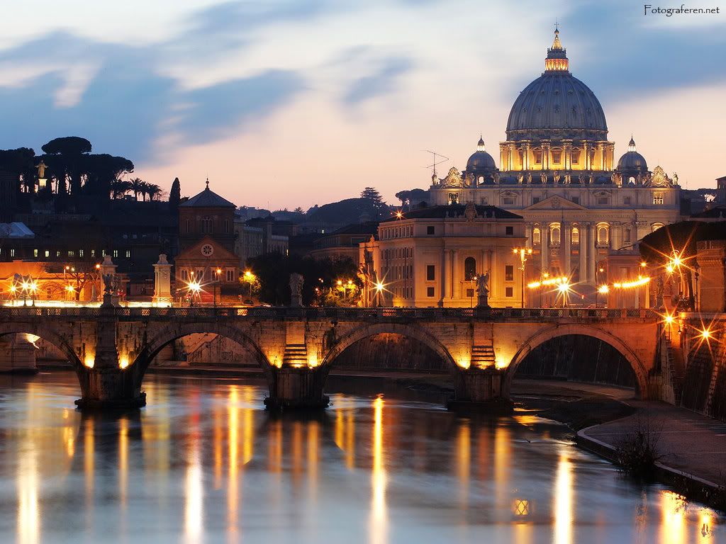 StPieter_sunset_Rome.jpg