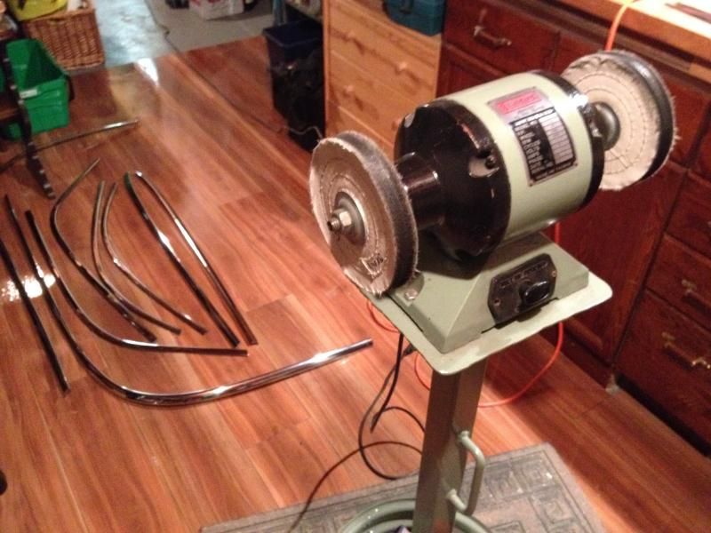 [Linked Image from i150.photobucket.com]
