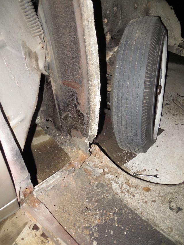 [Linked Image from i150.photobucket.com]