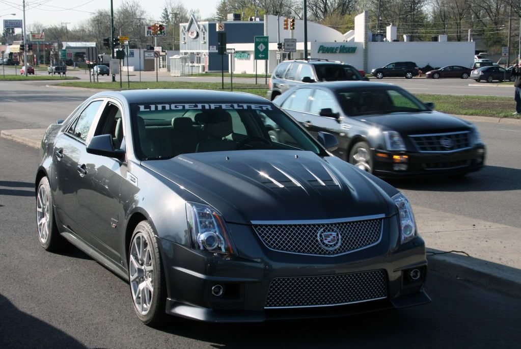 Pics from Autozone Detroit Saturday show Cadillac Owners Forum