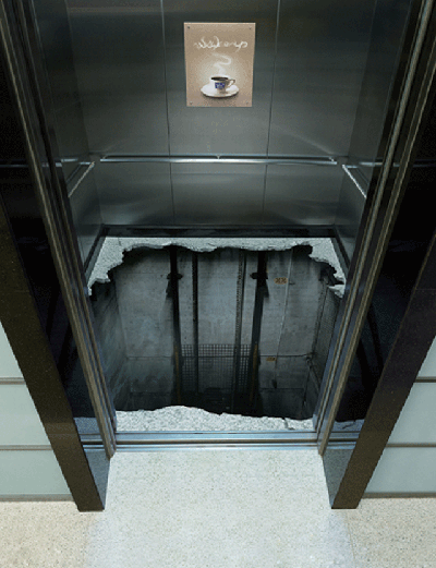 Elevator Ad: Ogilvy
